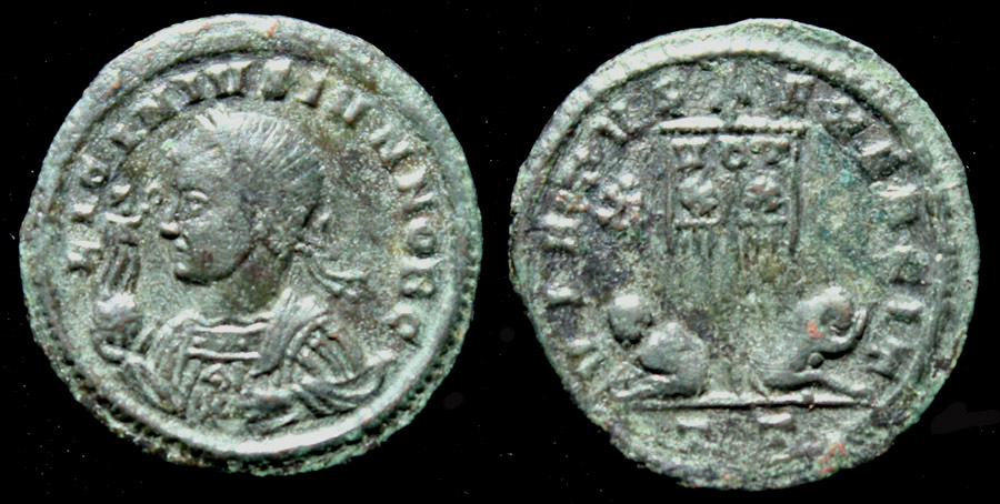 Licinius II (Jr) Victory on Globe Portrait